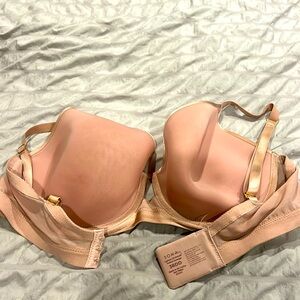 38 DD pink bra from Soma sheer